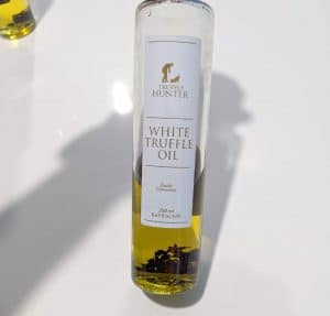 White vs. Black Truffle Oil: What’s the Difference?