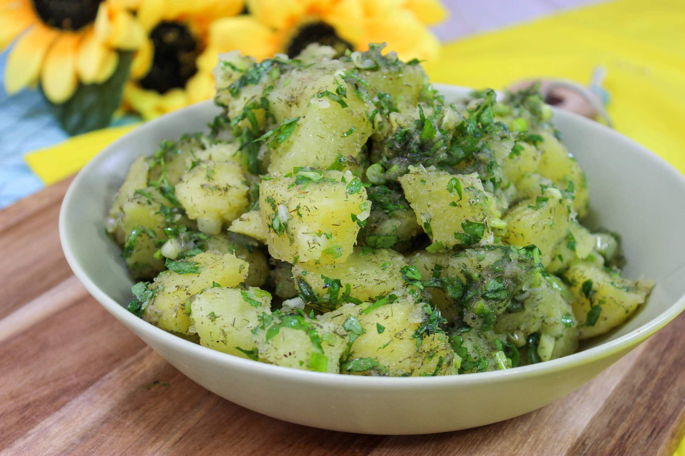 Simple Vegan Bulgarian Potato Salad