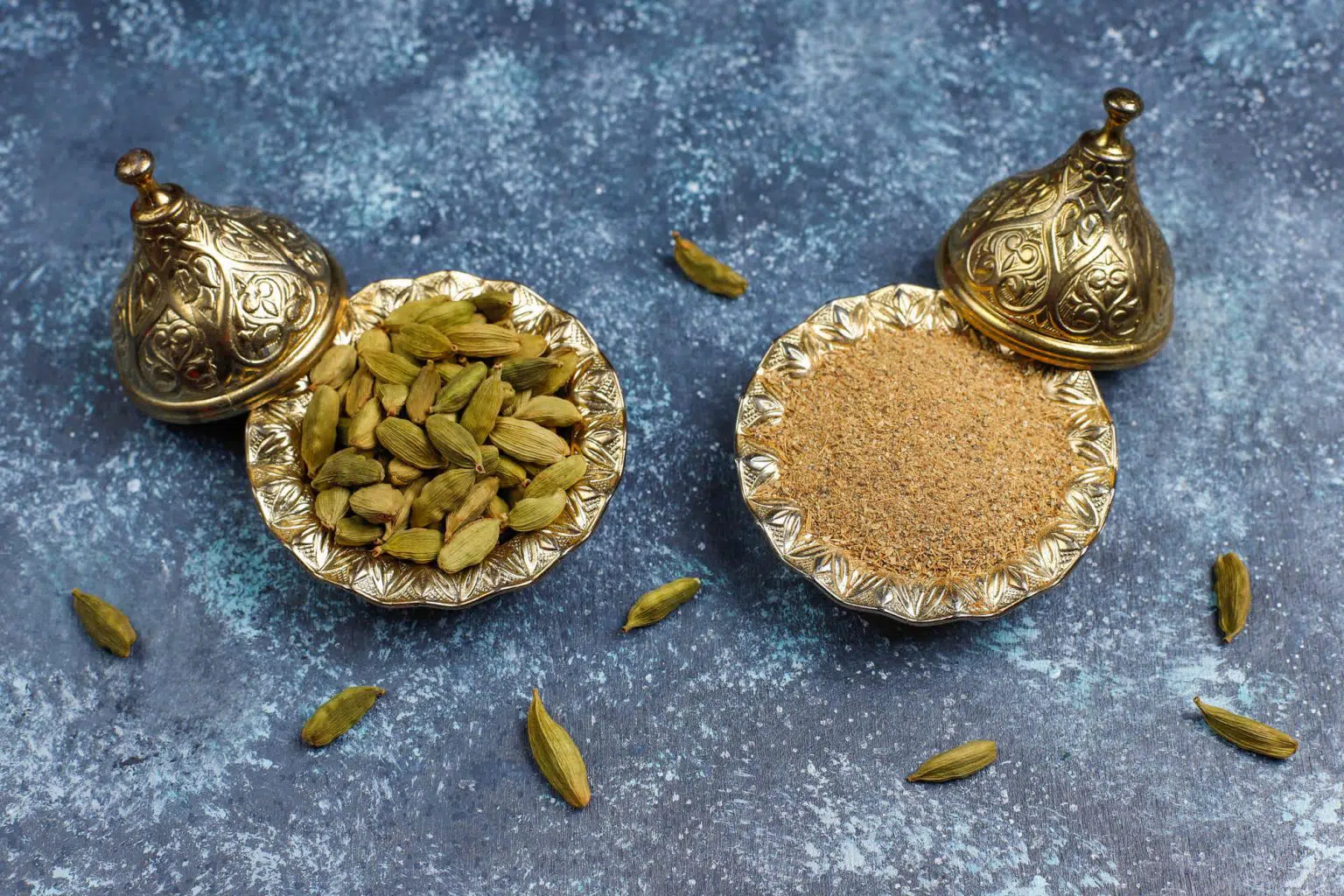 Cardamom vs. Coriander What's The Difference?