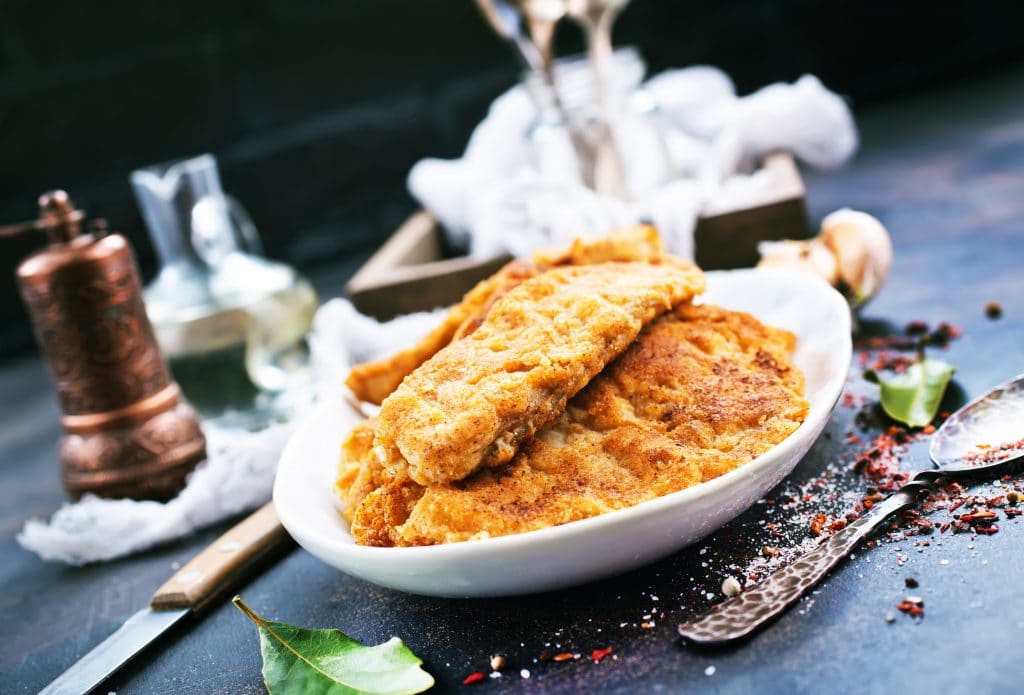 fried fish fillets on white plate, fried fish