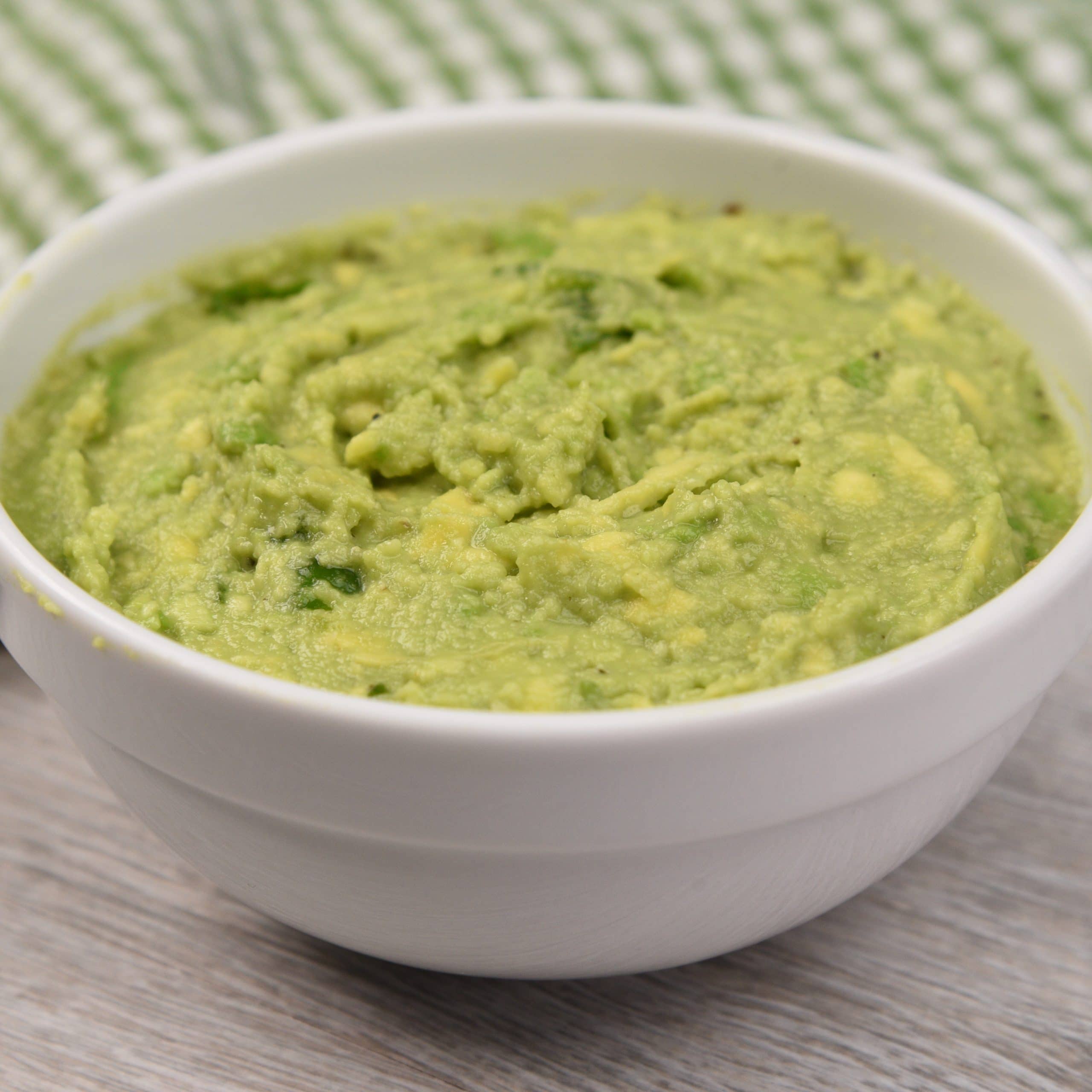 Simple Low FODMAP Guacamole