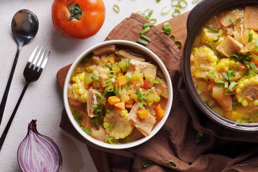 Simple Sopa de Pata