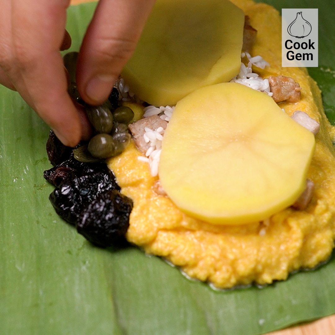 Simple Nicaraguan Nacatamales (Nicaraguan Style Tamale)