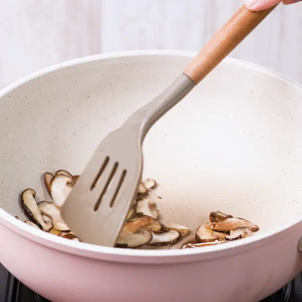 Creamy Chicken Thigh Pasta