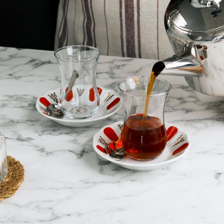 Simple Turkish Black Tea