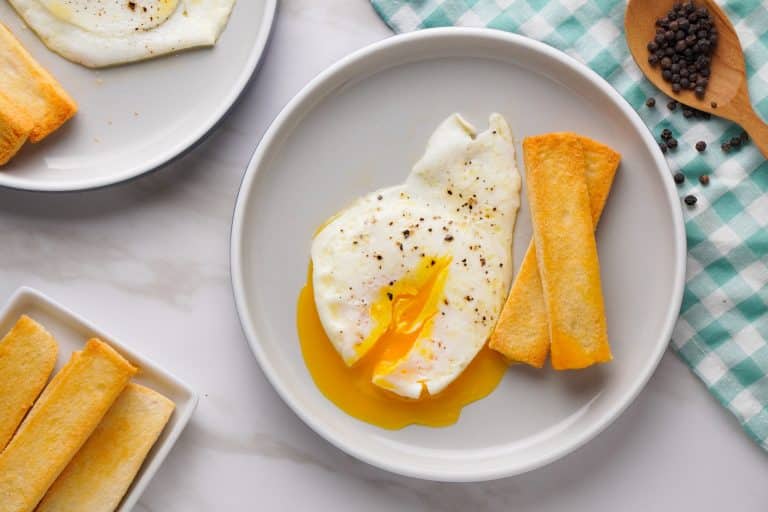Make Perfect Over Easy Eggs