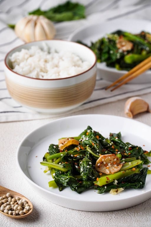 Easy Chinese Broccoli Stir Fry With Garlic Sauce
