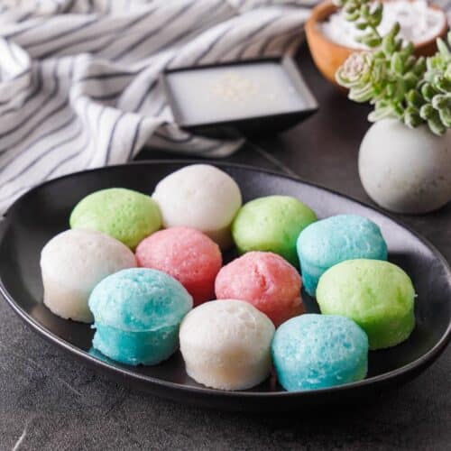 Sweet Vietnamese Steamed Rice Cakes (Bahn Bo Hap)