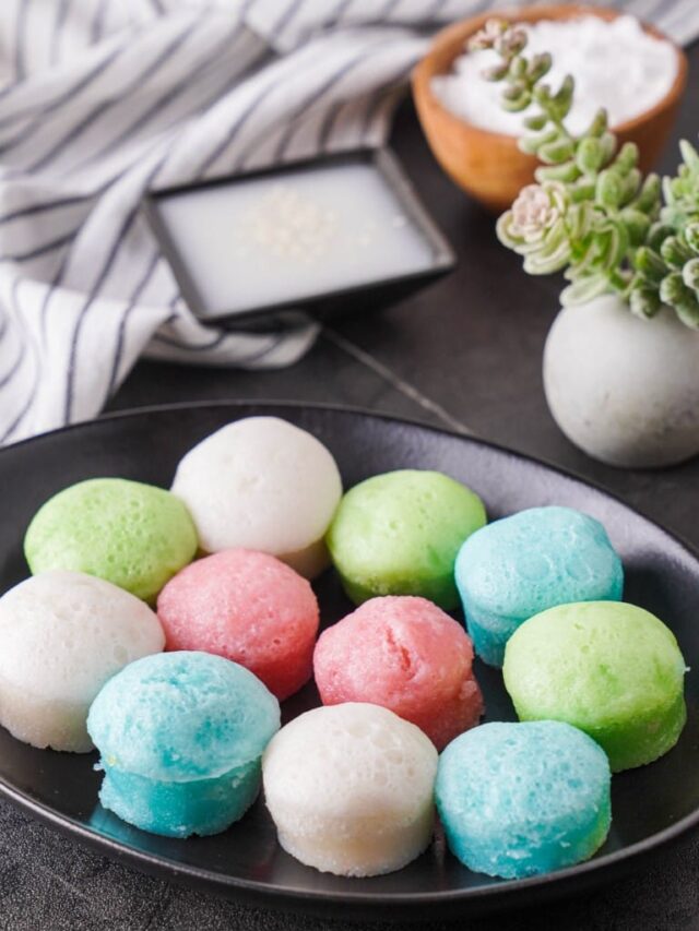 Sweet Vietnamese Steamed Rice Cakes Recipe Story