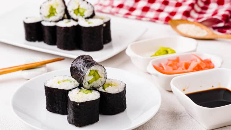 Easy Cucumber Sushi Rolls